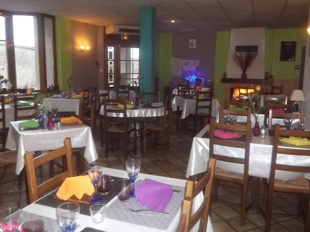 Hotel Des Cotes De Meuse Saint-Maurice-sous-les-Cotes Ngoại thất bức ảnh